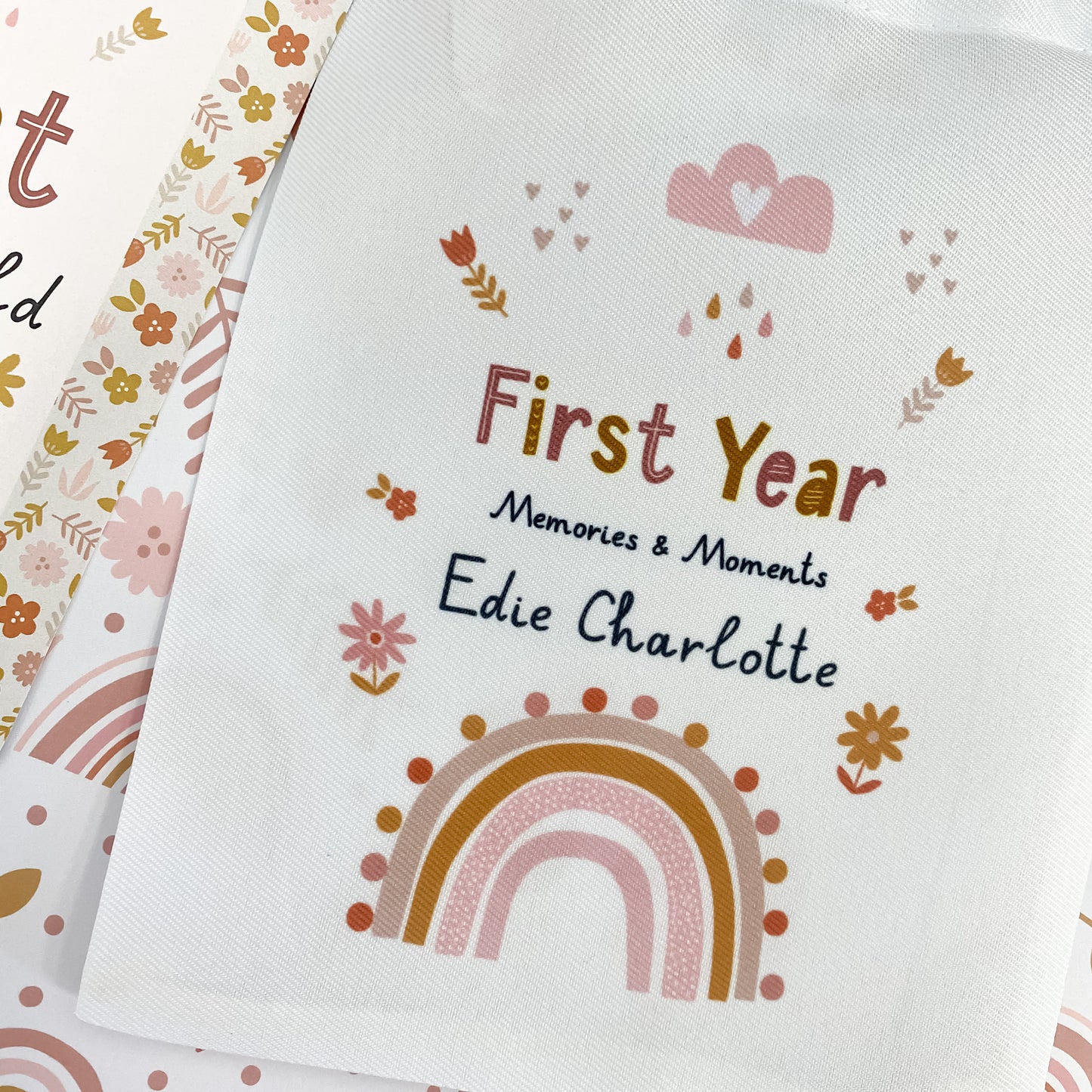 baby milestone cards, rainbow, rainbow milestone cards, pregnancy, baby shower gift, giraffe, rainbow baby, new baby gift.