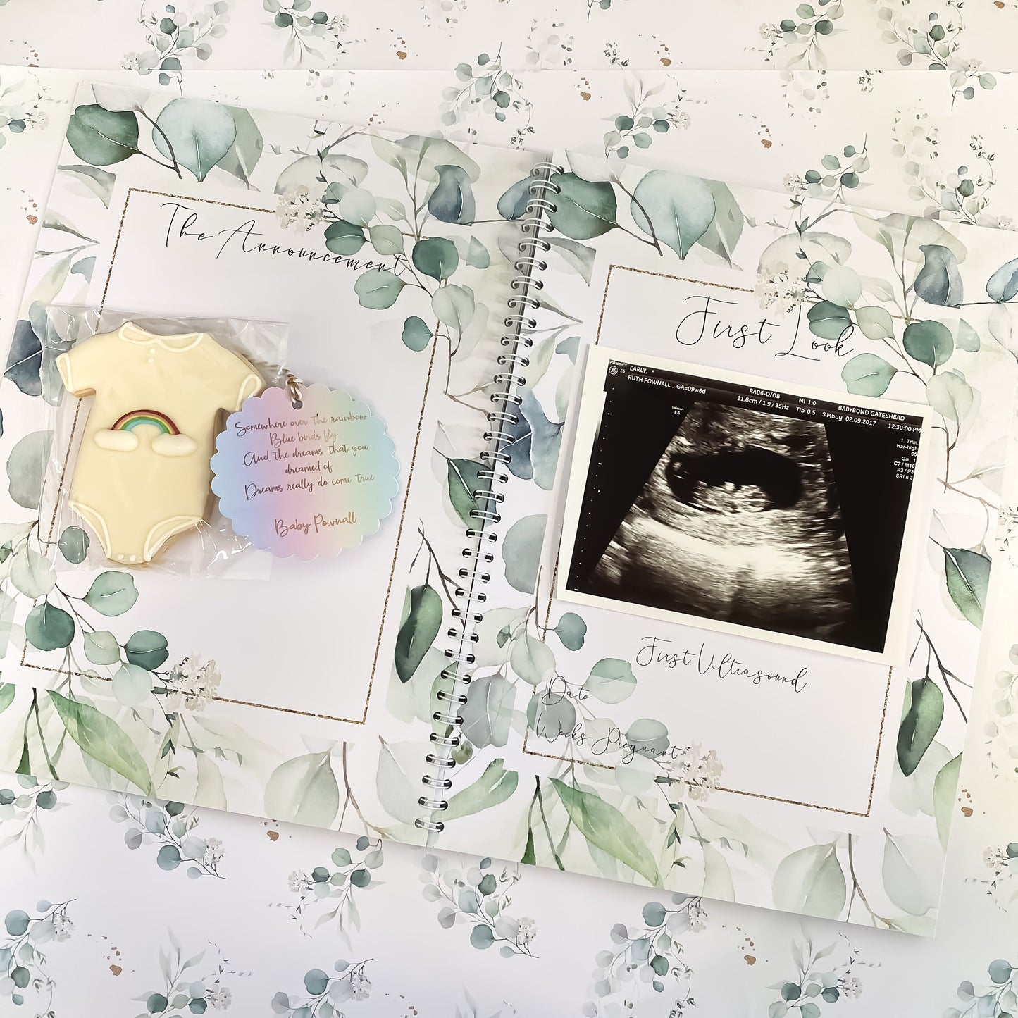 Pregnancy Journal, Pregnancy Planner, Pregnancy Diary, eucalyptus, Baby Book, Pregnancy Gift, Pregnancy Milestone, pregnancy announcement