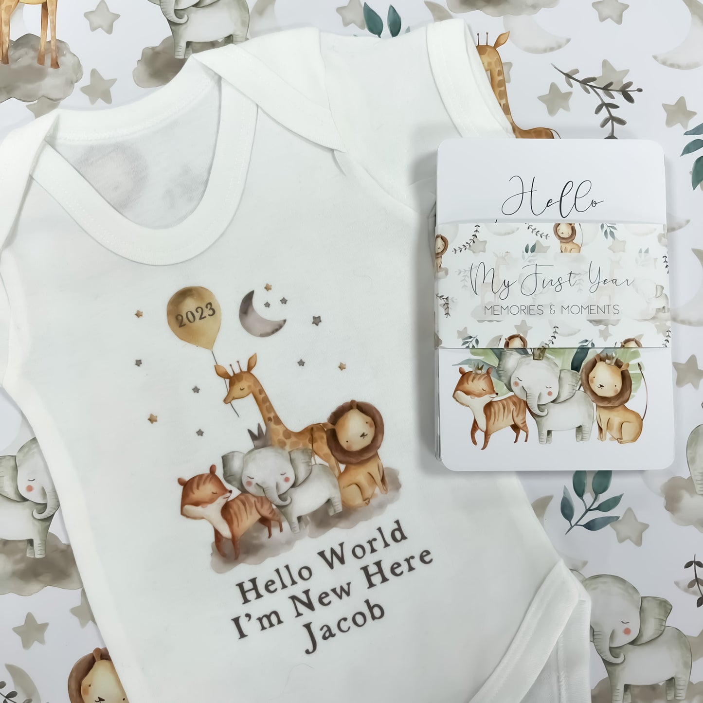 Pregnancy announcement, pregnancy gift, personalised baby vest, Safari Balloon