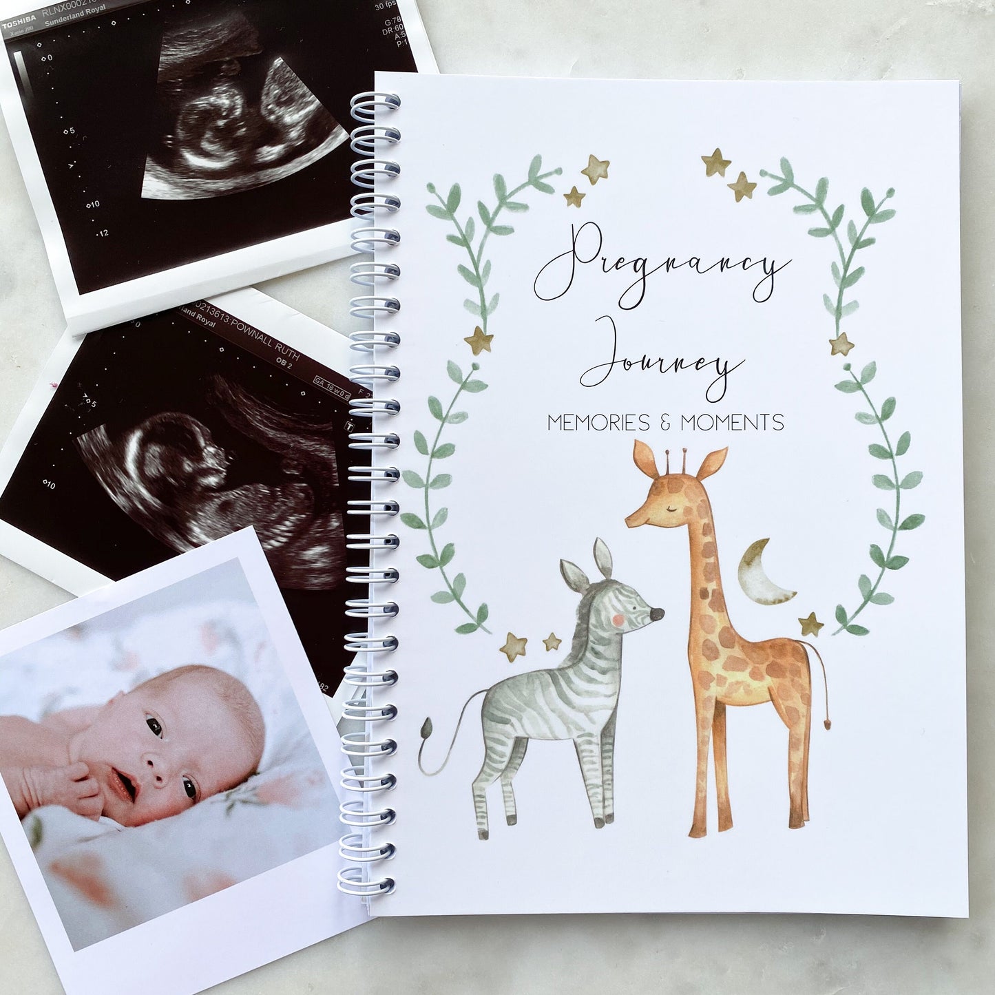 Pregnancy Journal, Pregnancy Planner, Pregnancy Diary, safari, Baby Book, Pregnancy Gift, Pregnancy Milestone, pregnancy announcement