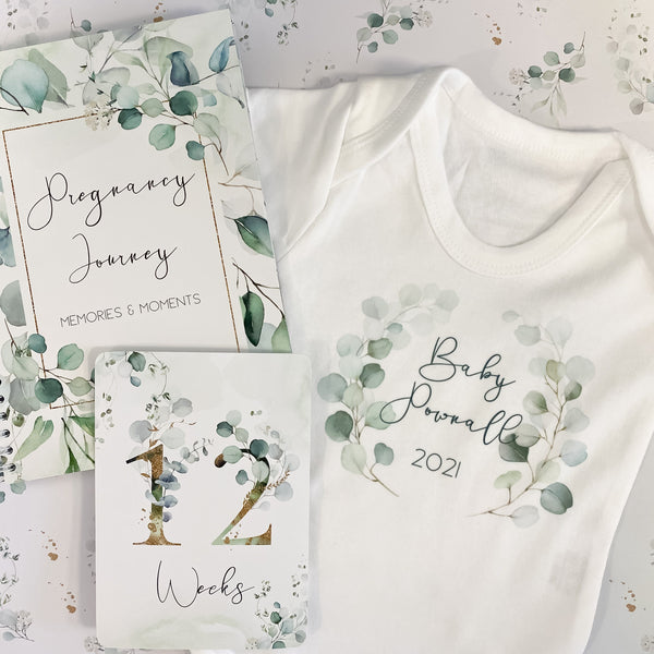 Pregnancy announcement, pregnancy gift, personalised baby vest, bodysuit, baby shower gift, unisex baby gift