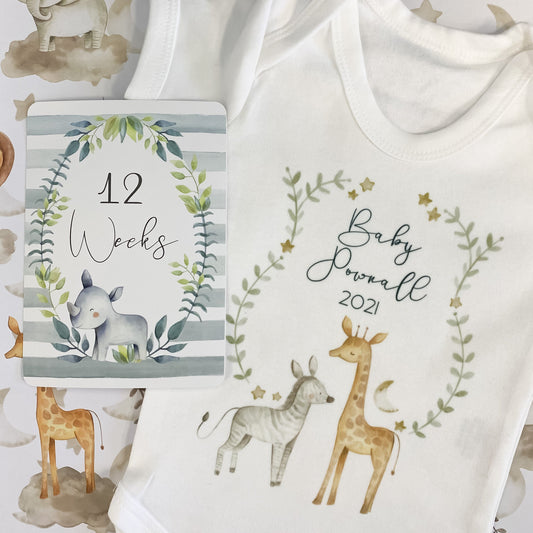 Pregnancy announcement, pregnancy gift, personalised baby vest, bodysuit, baby shower gift, unisex baby gift