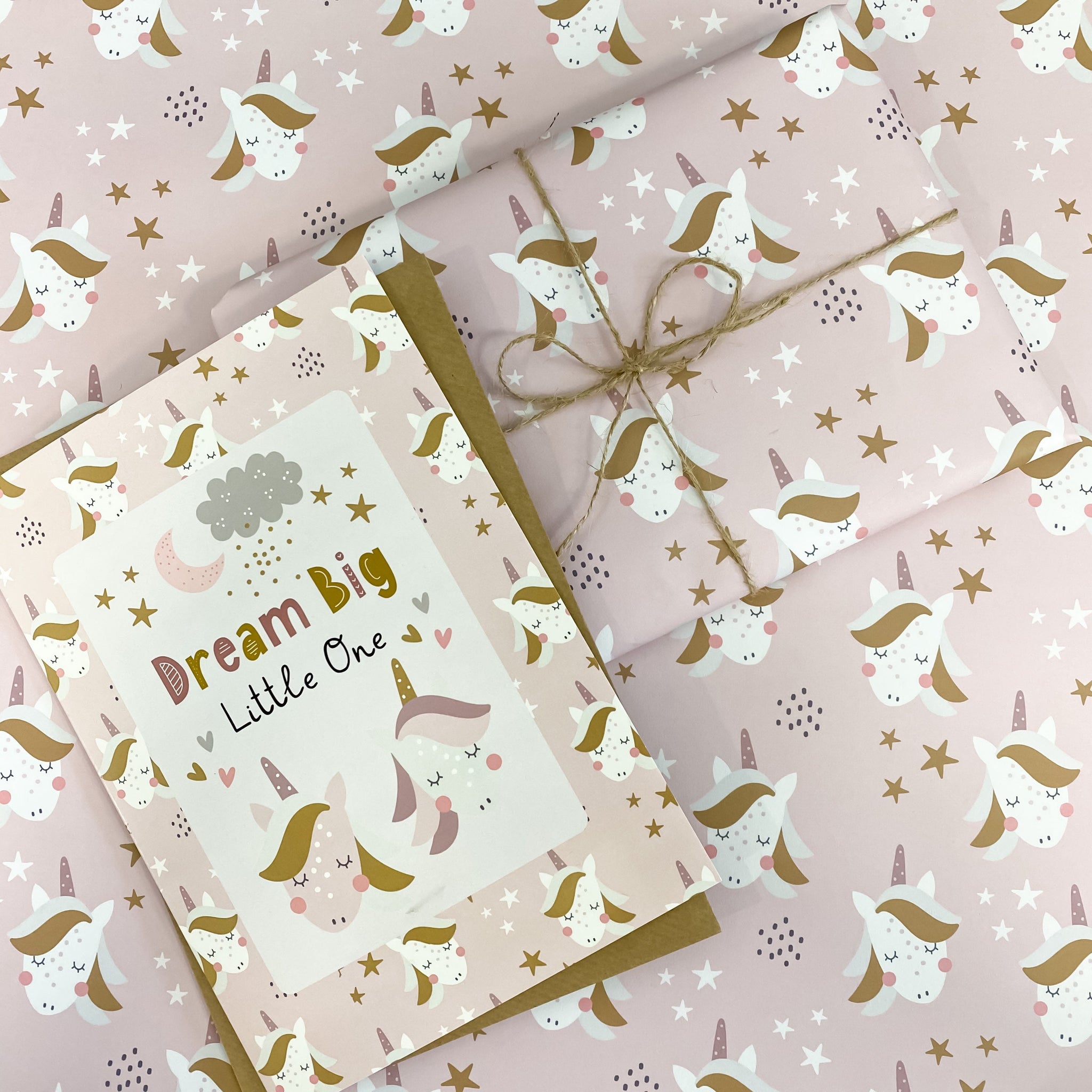 baby milestone cards, unicorn, rainbow, unicorn milestone cards, pregnancy, baby shower gift, new baby gift