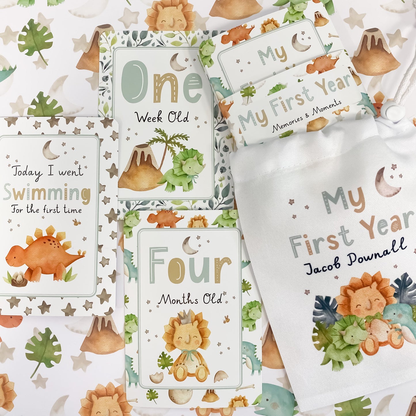 baby milestone cards, Dinosaur, Dinosaur milestone cards, baby shower gift, new baby gift, dino, unisex