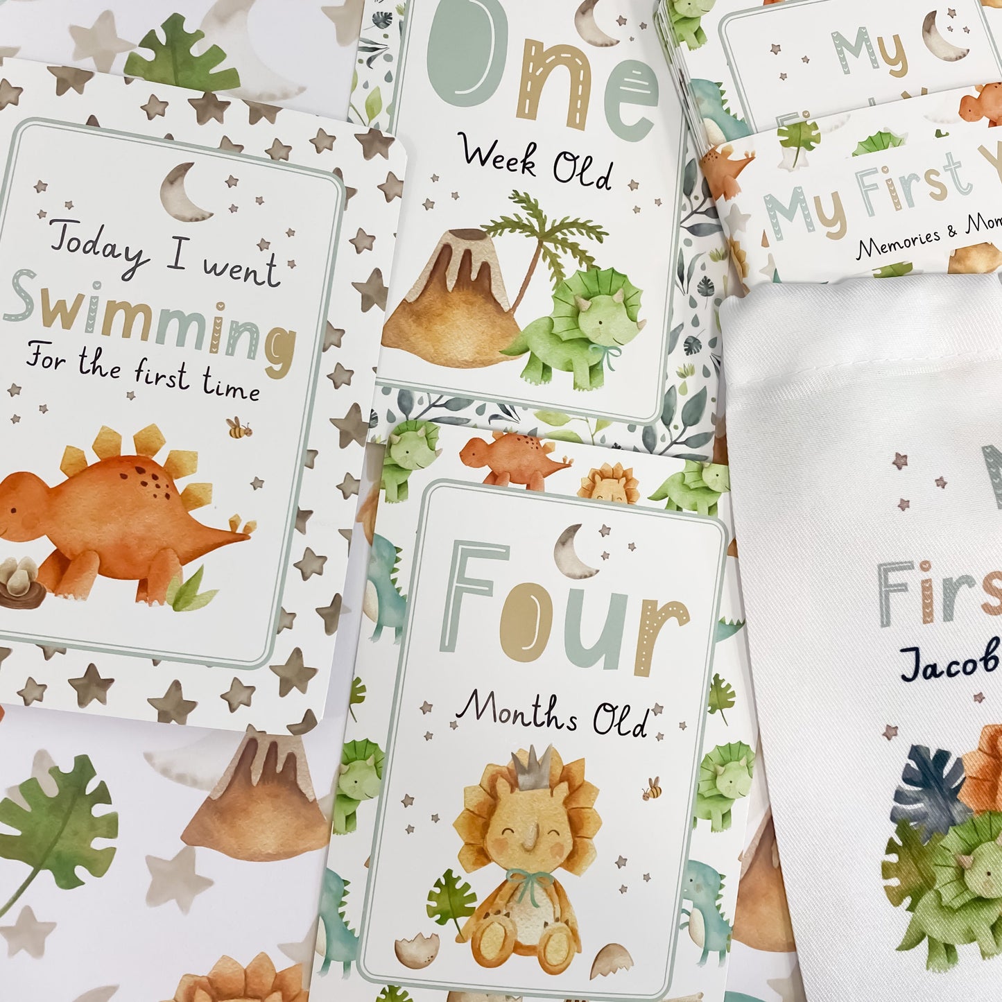 baby milestone cards, Dinosaur, Dinosaur milestone cards, baby shower gift, new baby gift, dino, unisex